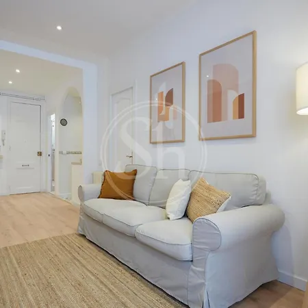 Comodo 2 * バルセロナ