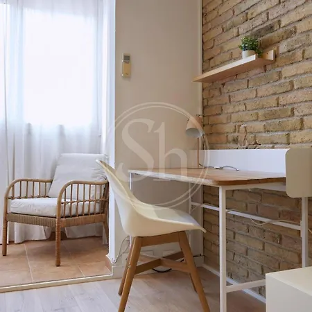 Montjuic Hideaway For Two